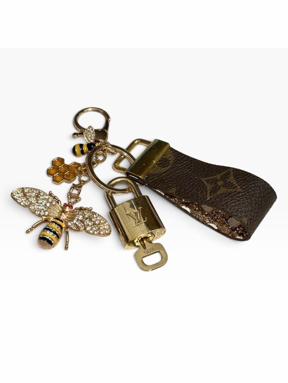 Louis Vuitton Lock & Key #305 w/a Bee & Honeycomb Charms Loop Keychain